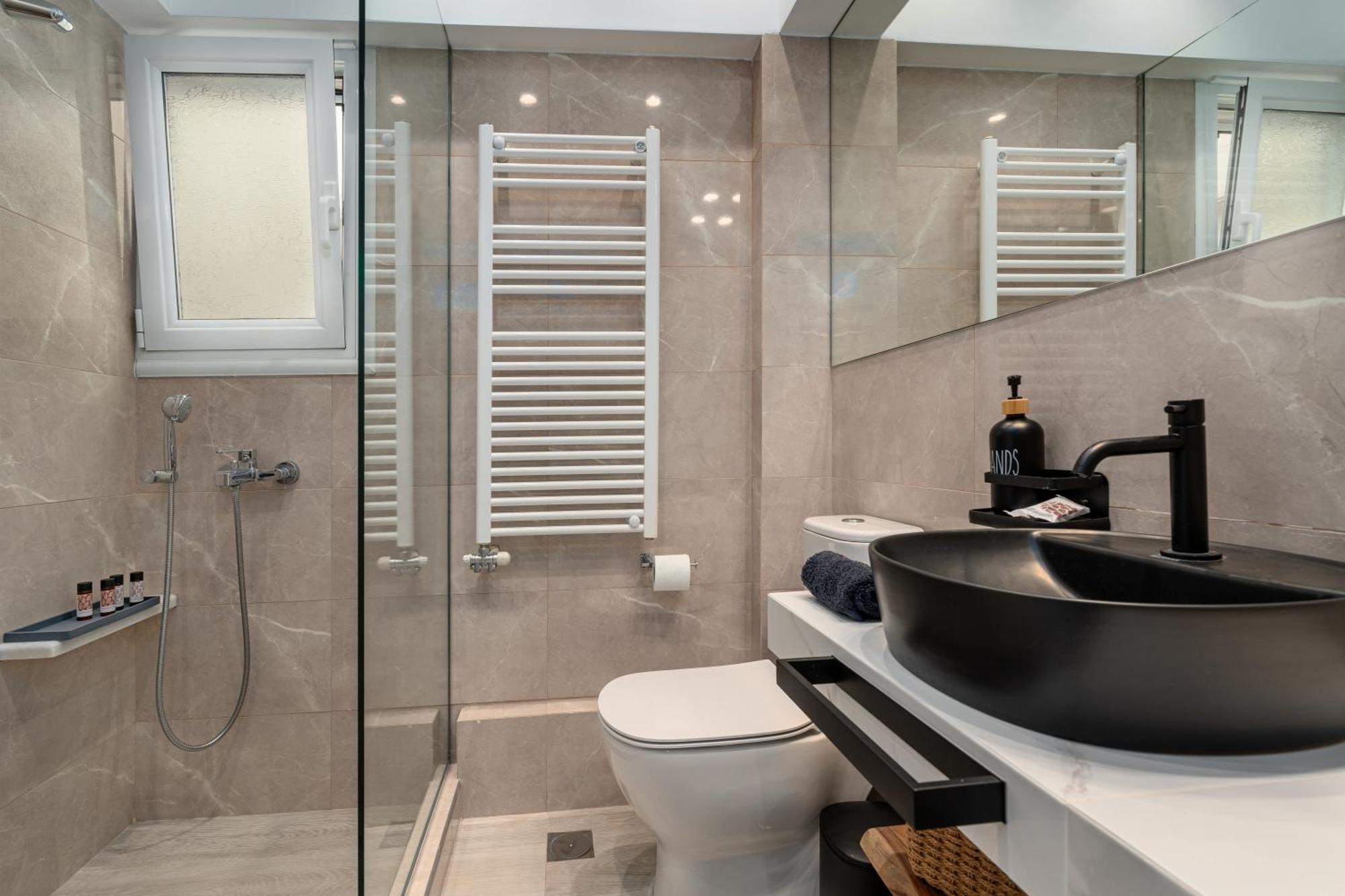 Unique Koukaki Three Bedroom Suite Atene Esterno foto